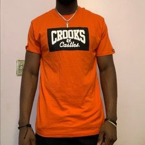 Crooks and castles tee